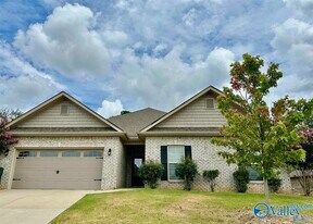 127 Melbridge Dr in Madison, AL - Building Photo