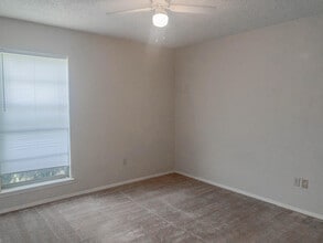 6415 27th St in Lubbock, TX - Building Photo - Building Photo