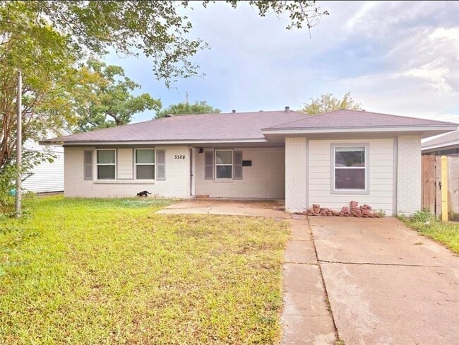 property at 3308 Sophie Ann Dr