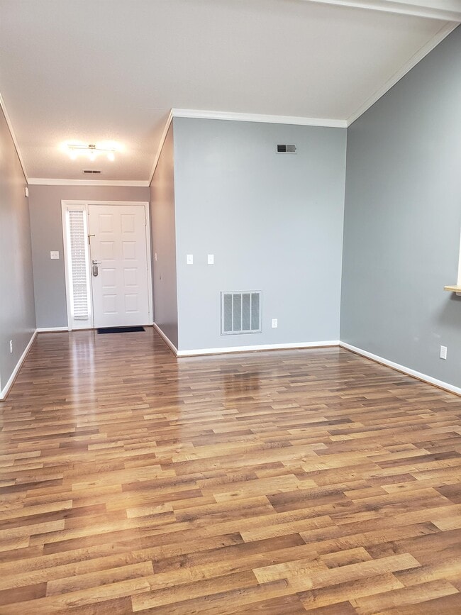 1833 Slalom Dr in Virginia Beach, VA - Building Photo - Building Photo