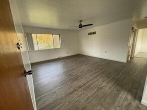 1112 George St in University City, MO - Building Photo - Building Photo