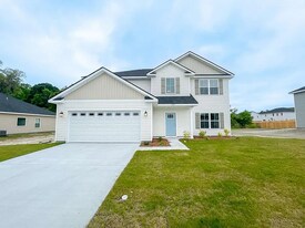 577 Meloney Dr in Hinesville, GA - Building Photo