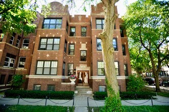 6554 N Glenwood Ave, Unit 2 in Chicago, IL - Foto de edificio - Building Photo
