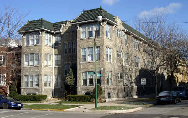 3114-3116 W Sunnyside Ave in Chicago, IL - Building Photo