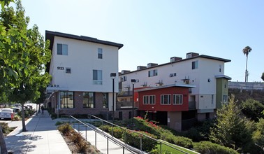 Auburn Park Apartments in San Diego, CA - Building Photo - Building Photo