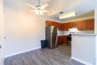 Waterstone at Murrieta in Murrieta, CA - Building Photo - Building Photo