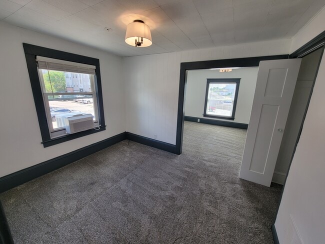 607 Manchester St, Unit 609.5 Manchester