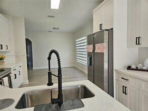 17182 NW 13th St in Pembroke Pines, FL - Building Photo - Building Photo