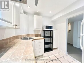 53 Longueuil Pl in Whitby, ON - Building Photo - Building Photo