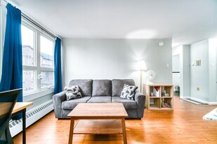 5222-5222 Green St in Halifax, NS - Building Photo