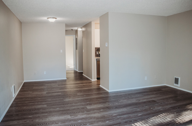 The Encore in Lynnwood, WA - Building Photo - Building Photo