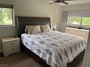 6494 Royal Woods Dr in Ft. Myers, FL - Building Photo - Building Photo