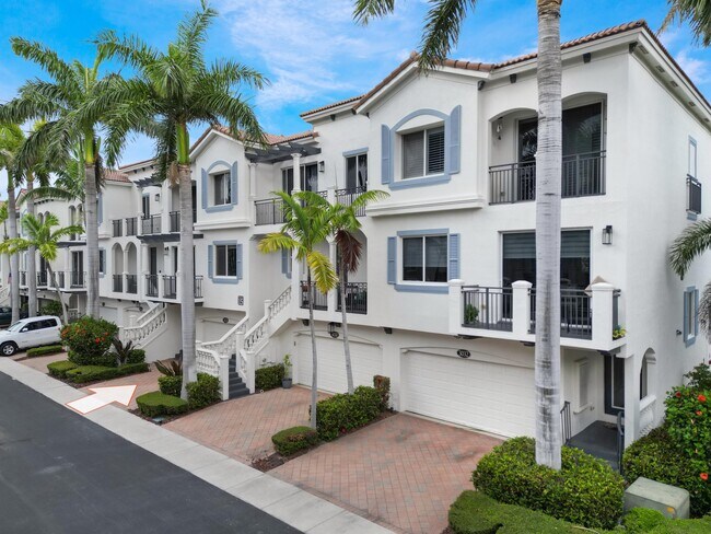 3028 Waterside Cir in Boynton Beach, FL - Building Photo - Building Photo
