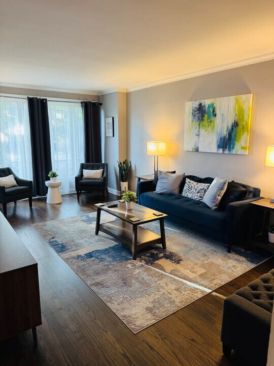 6431 S Kenneth Ave in Chicago, IL - Building Photo