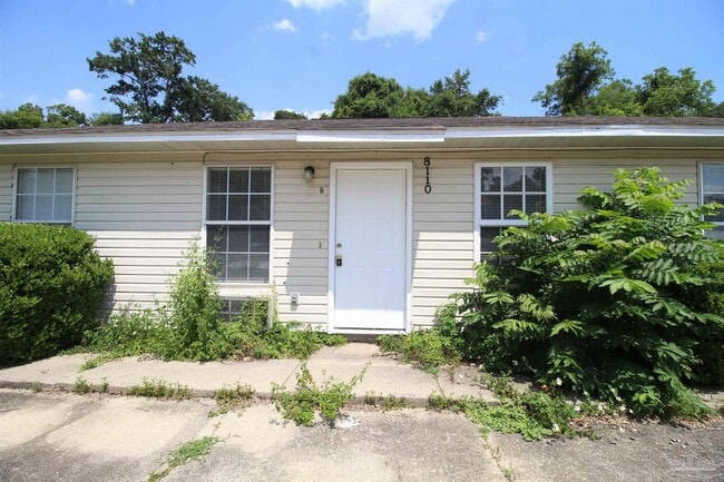 8110 Stonebrook Dr in Pensacola, FL - Building Photo - Building Photo