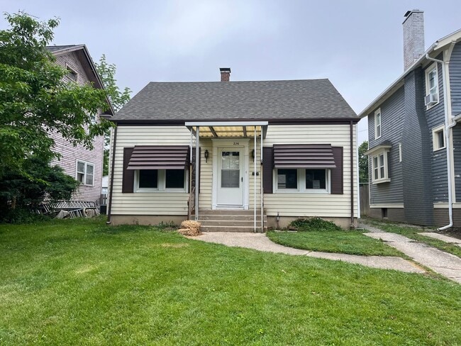 property at 226 S Cornell Cir