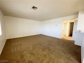 2209 James Bilbray Dr in Las Vegas, NV - Building Photo - Building Photo