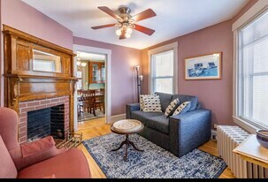 87 Cumberland St, Unit APT 1 in Bangor, ME - Building Photo