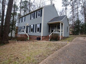 4266 Roundhill Dr in Chesterfield, VA - Building Photo