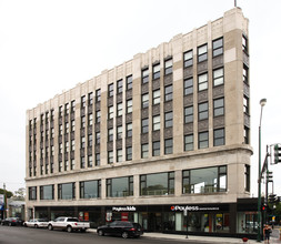 Hairpin Lofts in Chicago, IL - Building Photo - Building Photo