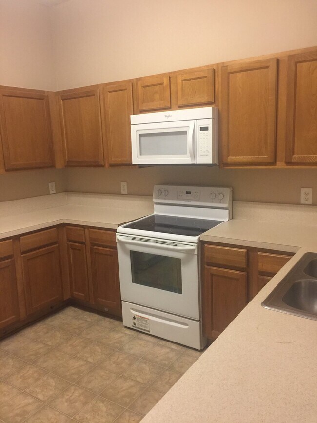 5150 Playpen Dr in Jacksonville, FL - Building Photo - Building Photo