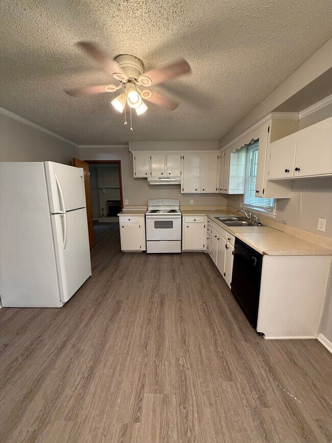 property at 110 Oakwood Dr