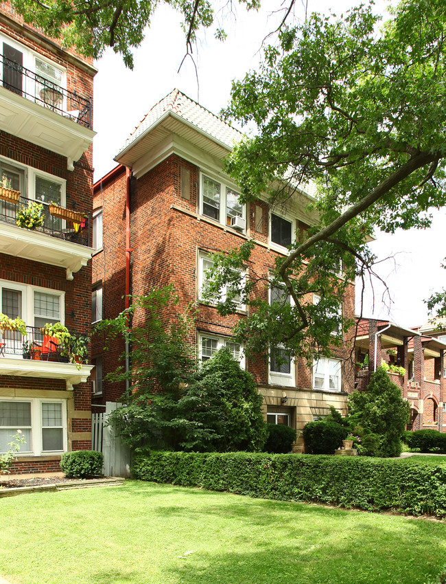 Cook Building in Lakewood, OH - Foto de edificio - Building Photo