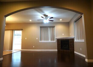 521 Harman Way in Bellingham, WA - Building Photo - Building Photo