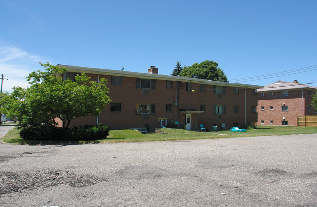 740 Edgemont Blvd in Lansing, MI - Building Photo - Building Photo