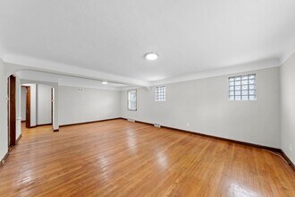 5650 Lucas-Hunt Rd in St. Louis, MO - Building Photo - Building Photo