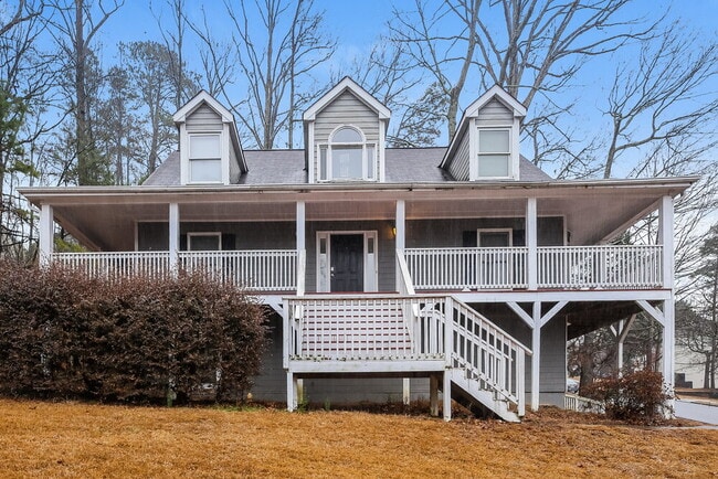 property at 710 Maggie Mae Ln