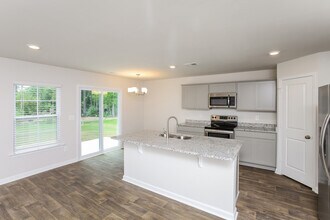 308 Crooked Pne Ct in Columbia, SC - Building Photo - Building Photo