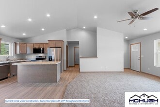 1707 Sovereign Way in Neenah, WI - Building Photo - Building Photo