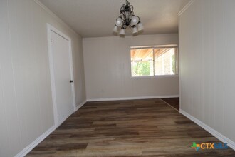 1207 S 9th St in Copperas Cove, TX - Building Photo - Building Photo