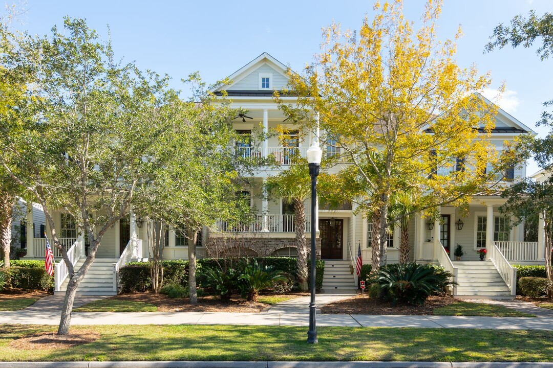 306 Island Park Dr in Charleston, SC - Building Photo