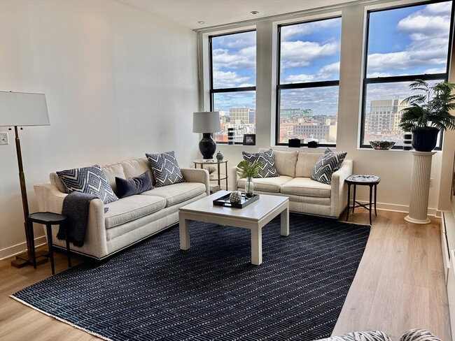 285 Columbus Ave, Unit 807 in Boston, MA - Foto de edificio - Building Photo