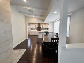 2330 E Brookdale Pl in Fullerton, CA - Building Photo - Building Photo