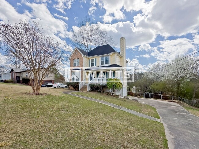 property at 919 Poplar St