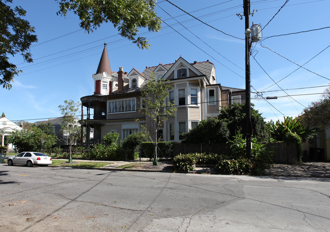 4032 Prytania St in New Orleans, LA - Building Photo - Building Photo