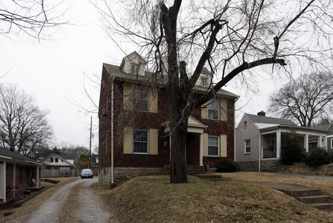 1602 16th Ave S in Nashville, TN - Foto de edificio - Building Photo