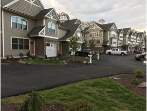 Maple Leaf Village in Old Forge, PA - Building Photo - Building Photo