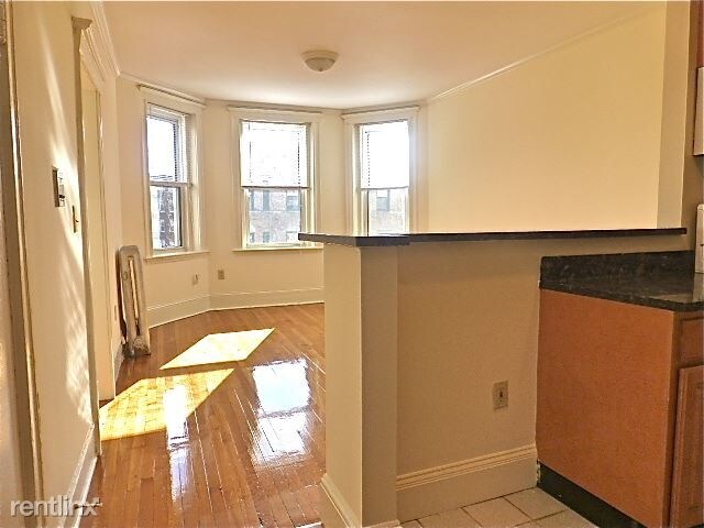 70 Queensberry St in Boston, MA - Building Photo - Building Photo