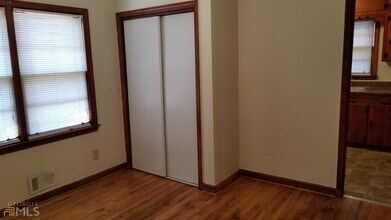 151 Russell St in Winder, GA - Building Photo - Building Photo