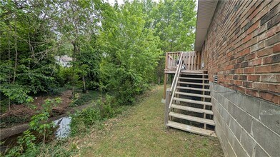 3143 Old Missouri Rd in Fayetteville, AR - Building Photo - Building Photo