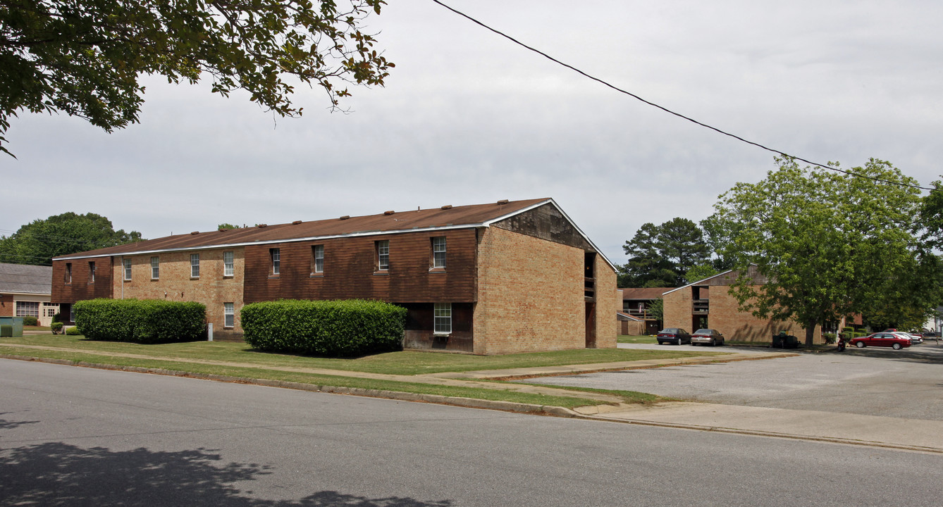 Heritage One in Portsmouth, VA - Foto de edificio