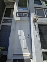 6809 Zinnia Ct in Carlsbad, CA - Building Photo - Building Photo