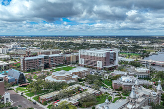 530 University Dr in Tampa, FL - Building Photo - Building Photo