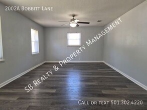 2002 Bobbitt Ln in Sherwood, AR - Building Photo - Building Photo