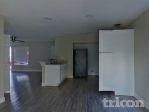 1930 Bluets Ct in Orlando, FL - Foto de edificio - Building Photo