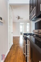 199 E 3rd St in New York, NY - Foto de edificio - Building Photo